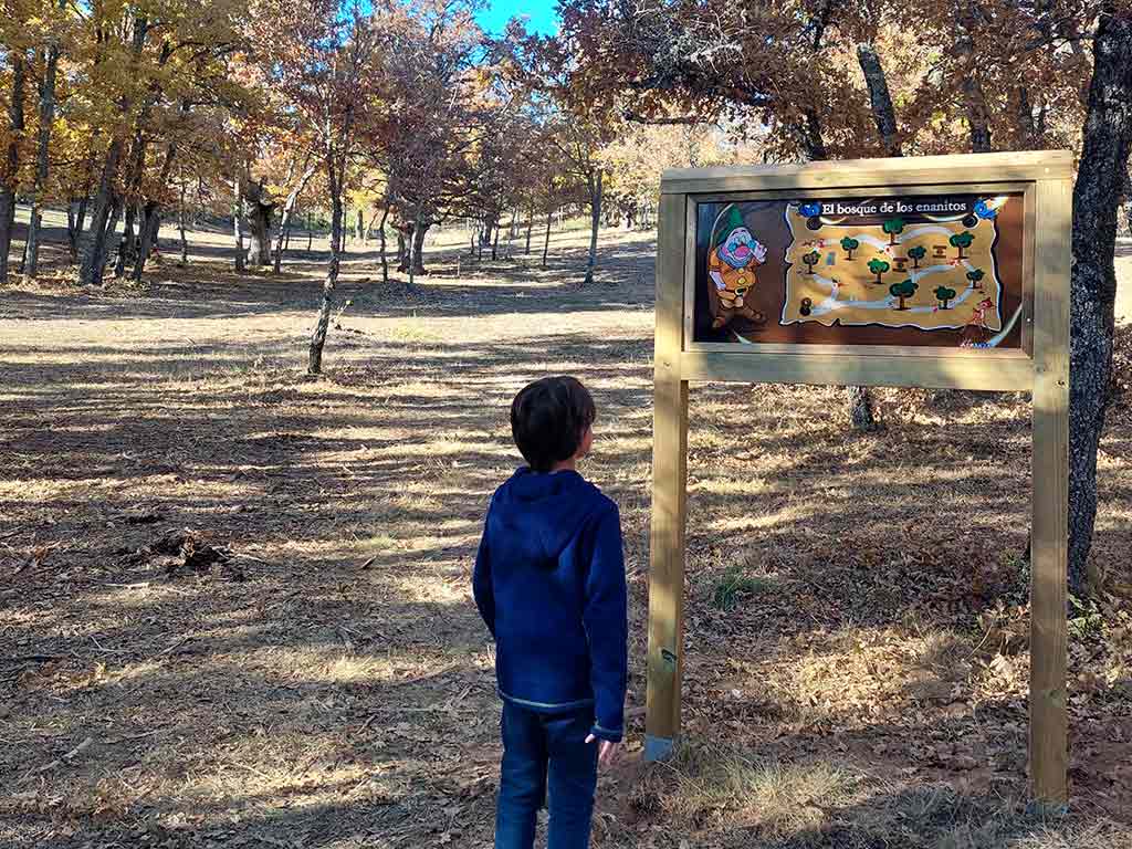 Bosque de los enanitos de Almanza